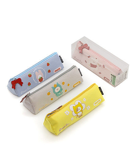 Пенал   TR-AA03548 "Милые зверята" треугольный, текстиль, с брелком-бантиком, цвета ассорти, в упаковке ПВХ (1/4/144)