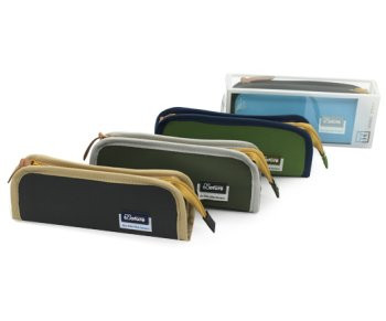 Пенал TR-AA05312 "Nature" треугольный, полиэстер, на молнии, цвета ассорти, в упаковке ПВХ (1/4/144) Пенал TR-AA05312 "Nature" треугольный, полиэстер, на молнии, цвета ассорти, в упаковке ПВХ (1/4/144)